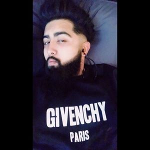 Meet your Posher, Riaz